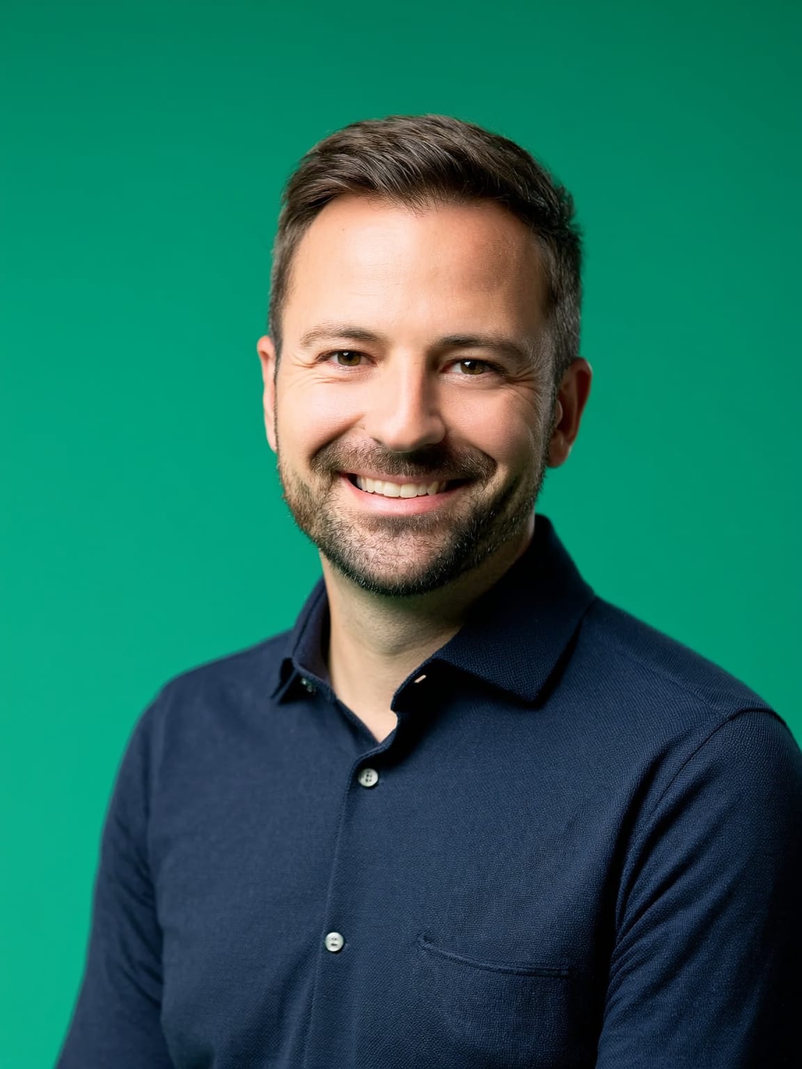 Porträt von Jonas, digitale Copywriter von 8gent